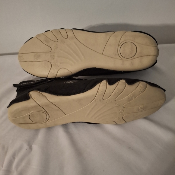 Flyland Suede Black And Tan High-top Men's Athletic Shoes - Picture 5 of 5